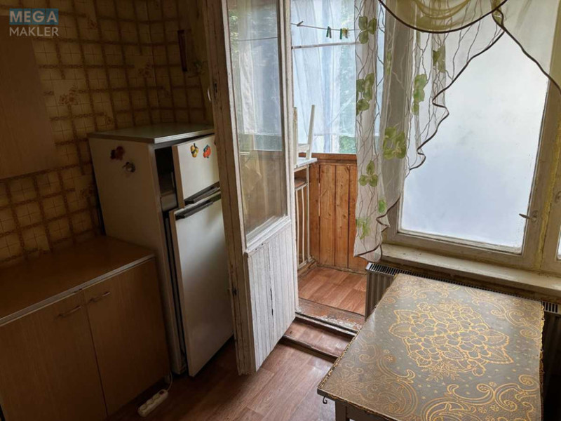 Оренда 1 кімнатної квартири, <a class="location-link" href="/kiev/" title="Недвижимость Київ">Київ</a>, <a class="location-link" href="/kiev/svyatoshinskij/" title="Недвижимость Святошинський район">Святошинський р-н</a>, Гната Юры ул., 14в (изображение 7)