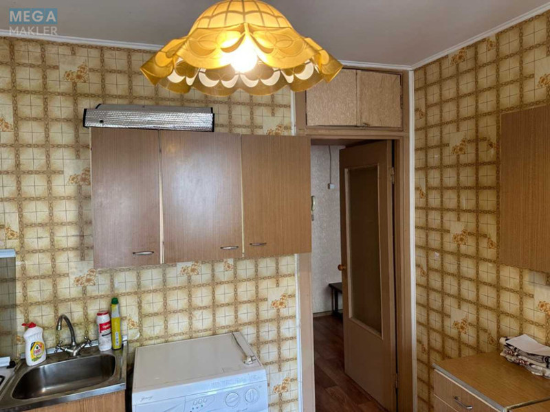 Оренда 1 кімнатної квартири, <a class="location-link" href="/kiev/" title="Недвижимость Київ">Київ</a>, <a class="location-link" href="/kiev/svyatoshinskij/" title="Недвижимость Святошинський район">Святошинський р-н</a>, Гната Юры ул., 14в (изображение 9)