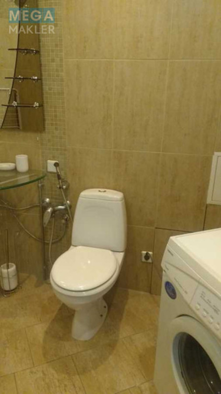 Оренда 3 кімнатної квартири, <a class="location-link" href="/kiev/" title="Недвижимость Київ">Київ</a>, <a class="location-link" href="/kiev/shevchenkovskij/" title="Недвижимость Шевченківський район">Шевченківський р-н</a>, Ярославов Вал ул., 19 (изображение 4)