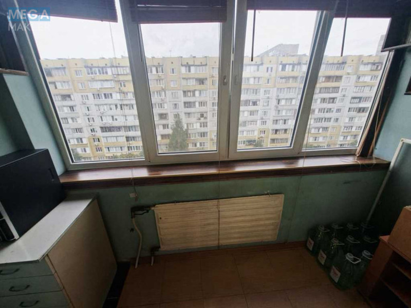 Продаж 1 кімнатної квартири (36/19/7), 7 пов. 9 пов. будинку, <a class="location-link" href="/kiev/" title="Недвижимость Київ">Київ</a>, <a class="location-link" href="/kiev/desnyanskij/" title="Недвижимость Деснянський район">Деснянський р-н</a>, Теодора Драйзера вул., 11А (изображение 10)