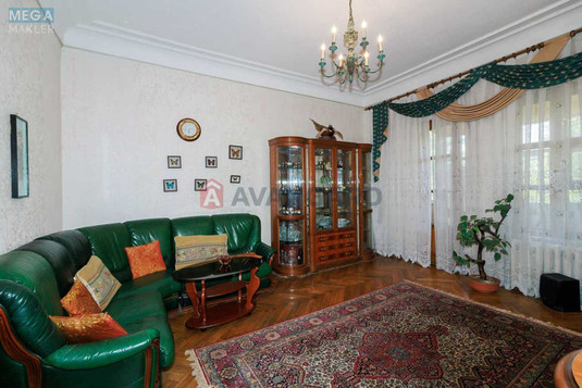 Продаж 4 кімнатної квартири (111,8/68/17,2), 3 пов. 3 пов. будинку, <a class="location-link" href="/kiev/" title="Недвижимость Київ">Київ</a>, <a class="location-link" href="/kiev/pecherskij/" title="Недвижимость Печерський район">Печерський р-н</a>, Михаила Бойчука ул., 1А (изображение 2)