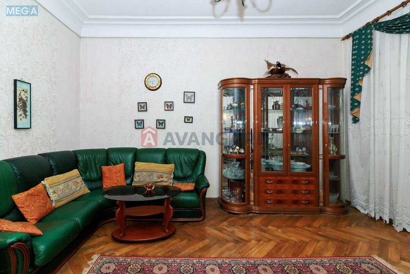 Продаж 4 кімнатної квартири (111,8/68/17,2), 3 пов. 3 пов. будинку, <a class="location-link" href="/kiev/" title="Недвижимость Київ">Київ</a>, <a class="location-link" href="/kiev/pecherskij/" title="Недвижимость Печерський район">Печерський р-н</a>, Михаила Бойчука ул., 1А (изображение 5)