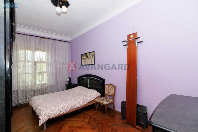 Продаж 4 кімнатної квартири (111,8/68/17,2), 3 пов. 3 пов. будинку, <a class="location-link" href="/kiev/" title="Недвижимость Київ">Київ</a>, <a class="location-link" href="/kiev/pecherskij/" title="Недвижимость Печерський район">Печерський р-н</a>, Михаила Бойчука ул., 1А (изображение 8)