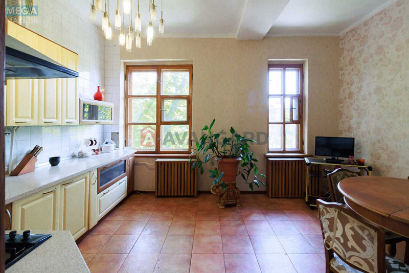 Продаж 4 кімнатної квартири (111,8/68/17,2), 3 пов. 3 пов. будинку, <a class="location-link" href="/kiev/" title="Недвижимость Київ">Київ</a>, <a class="location-link" href="/kiev/pecherskij/" title="Недвижимость Печерський район">Печерський р-н</a>, Михаила Бойчука ул., 1А (изображение 16)