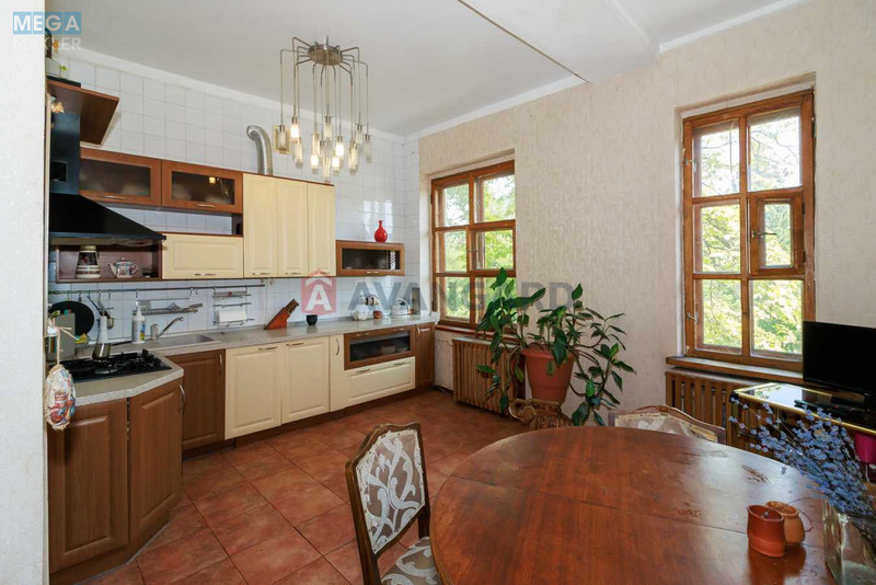 Продаж 4 кімнатної квартири (111,8/68/17,2), 3 пов. 3 пов. будинку, <a class="location-link" href="/kiev/" title="Недвижимость Київ">Київ</a>, <a class="location-link" href="/kiev/pecherskij/" title="Недвижимость Печерський район">Печерський р-н</a>, Михаила Бойчука ул., 1А (изображение 18)