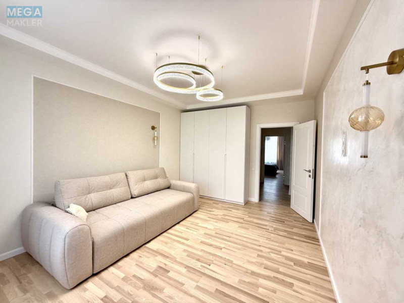 Продаж 2 кімнатної квартири (64/35/15), 2 пов. 4 пов. будинку, <a class="location-link" href="/brovary/" title="Недвижимость Бровари">Бровари</a>, Чорновола, 17 (изображение 10)