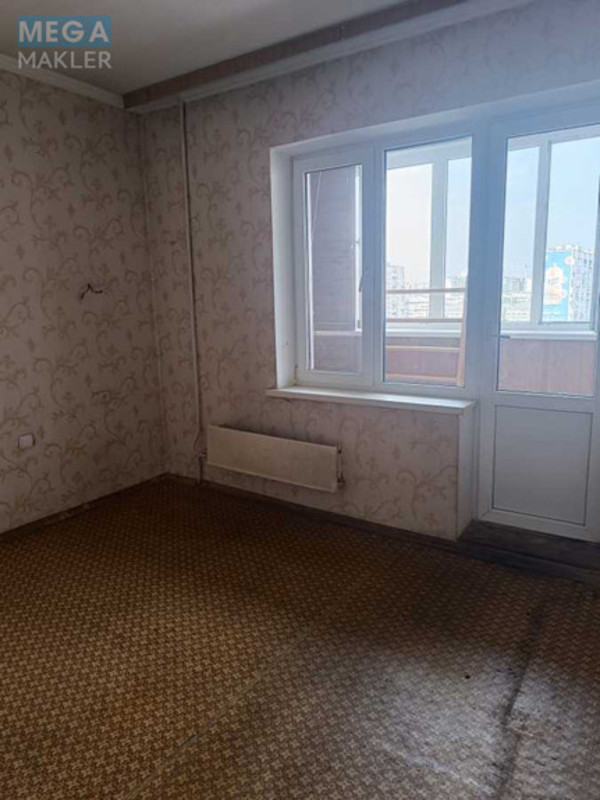Продаж 3 кімнатної квартири (71/43/8,9), 12 пов. 12 пов. будинку, <a class="location-link" href="/kiev/" title="Недвижимость Київ">Київ</a>, <a class="location-link" href="/kiev/obolonskij/" title="Недвижимость Оболонський район">Оболонський р-н</a>, Йорданська вул., 17А (изображение 4)