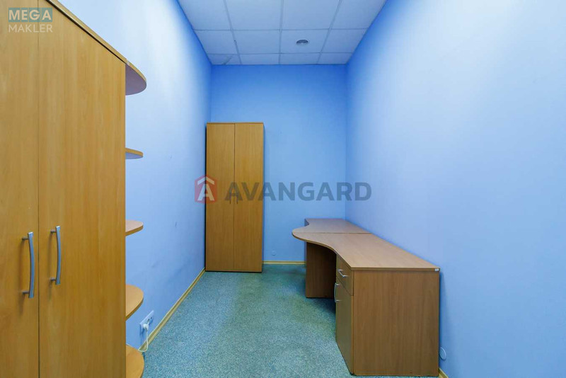 Продаж комерційної нерухомості, 116&nbsp;кв.м, под офис, <a class="location-link" href="/kiev/" title="Недвижимость Київ">Київ</a>, <a class="location-link" href="/kiev/shevchenkovskij/" title="Недвижимость Шевченківський район">Шевченківський р-н</a>, Грекова Академика ул., 3к1 (изображение 15)