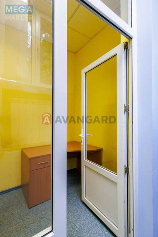 Продаж комерційної нерухомості, 116&nbsp;кв.м, под офис, <a class="location-link" href="/kiev/" title="Недвижимость Київ">Київ</a>, <a class="location-link" href="/kiev/shevchenkovskij/" title="Недвижимость Шевченківський район">Шевченківський р-н</a>, Грекова Академика ул., 3к1 (изображение 16)
