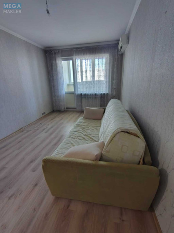 Продаж 3 кімнатної квартири (72,9/?/8,5), 12 пов. 16 пов. будинку, <a class="location-link" href="/kiev/" title="Недвижимость Київ">Київ</a>, <a class="location-link" href="/kiev/obolonskij/" title="Недвижимость Оболонський район">Оболонський р-н</a>, Озерна вул., 18 (изображение 4)