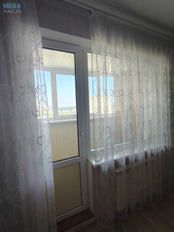 Продаж 3 кімнатної квартири (72,9/?/8,5), 12 пов. 16 пов. будинку, <a class="location-link" href="/kiev/" title="Недвижимость Київ">Київ</a>, <a class="location-link" href="/kiev/obolonskij/" title="Недвижимость Оболонський район">Оболонський р-н</a>, Озерна вул., 18 (изображение 5)
