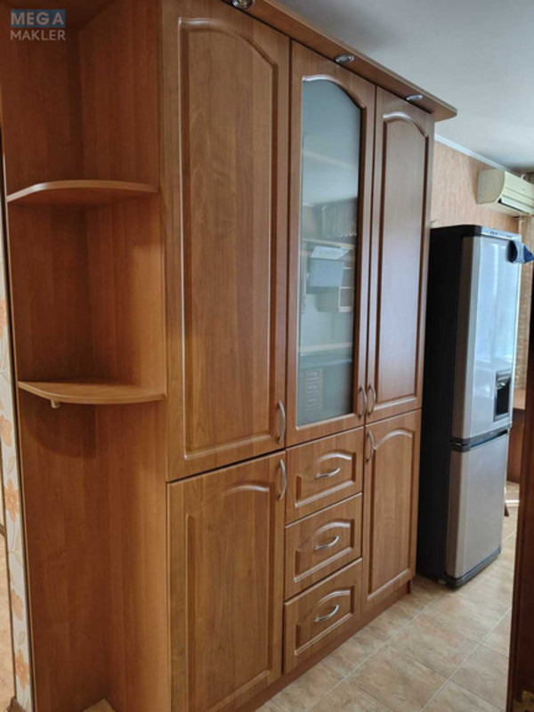 Продаж 3 кімнатної квартири (72,9/?/8,5), 12 пов. 16 пов. будинку, <a class="location-link" href="/kiev/" title="Недвижимость Київ">Київ</a>, <a class="location-link" href="/kiev/obolonskij/" title="Недвижимость Оболонський район">Оболонський р-н</a>, Озерна вул., 18 (изображение 8)