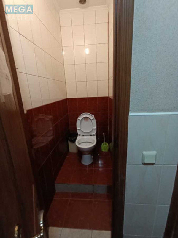 Оренда кімнати (підселення), <a class="location-link" href="/odessa/" title="Недвижимость Одеса">Одеса</a>, <a class="location-link" href="/odessa/kievskij/" title="Недвижимость Київський район">Київський р-н</a>, Александра Невского, 74 (изображение 8)