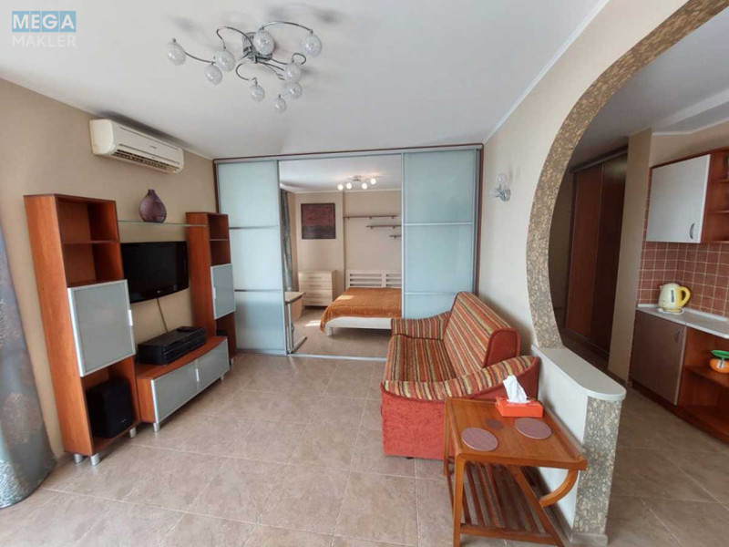 Оренда 1 кімнатної квартири, <a class="location-link" href="/kiev/" title="Недвижимость Київ">Київ</a>, <a class="location-link" href="/kiev/darnickij/" title="Недвижимость Дарницький район">Дарницький р-н</a>, Дніпровська наб., 26б (изображение 8)