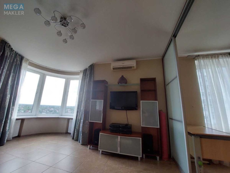 Оренда 1 кімнатної квартири, <a class="location-link" href="/kiev/" title="Недвижимость Київ">Київ</a>, <a class="location-link" href="/kiev/darnickij/" title="Недвижимость Дарницький район">Дарницький р-н</a>, Дніпровська наб., 26б (изображение 10)