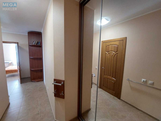 Оренда 1 кімнатної квартири, <a class="location-link" href="/kiev/" title="Недвижимость Київ">Київ</a>, <a class="location-link" href="/kiev/darnickij/" title="Недвижимость Дарницький район">Дарницький р-н</a>, Дніпровська наб., 26б (изображение 20)