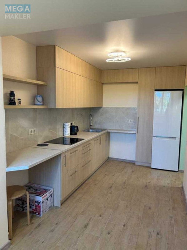 Оренда 1 кімнатної квартири, <a class="location-link" href="/kiev/" title="Недвижимость Київ">Київ</a>, <a class="location-link" href="/kiev/goloseevskij/" title="Недвижимость Голосіївський район">Голосіївський р-н</a>, Антоновича вул., 154 (изображение 8)