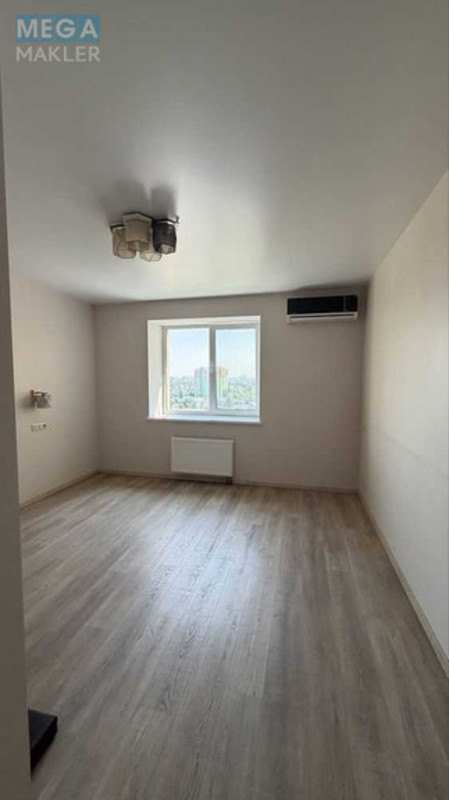 Оренда 3 кімнатної квартири, <a class="location-link" href="/kiev/" title="Недвижимость Київ">Київ</a>, <a class="location-link" href="/kiev/solomenskij/" title="Недвижимость Солом'янський район">Солом'янський р-н</a>, Гарматная ул., 38а (изображение 13)