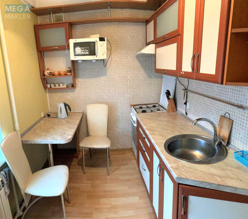 Оренда 1 кімнатної квартири, <a class="location-link" href="/kiev/" title="Недвижимость Київ">Київ</a>, <a class="location-link" href="/kiev/shevchenkovskij/" title="Недвижимость Шевченківський район">Шевченківський р-н</a>, Підгірна вул., 3 (изображение 5)