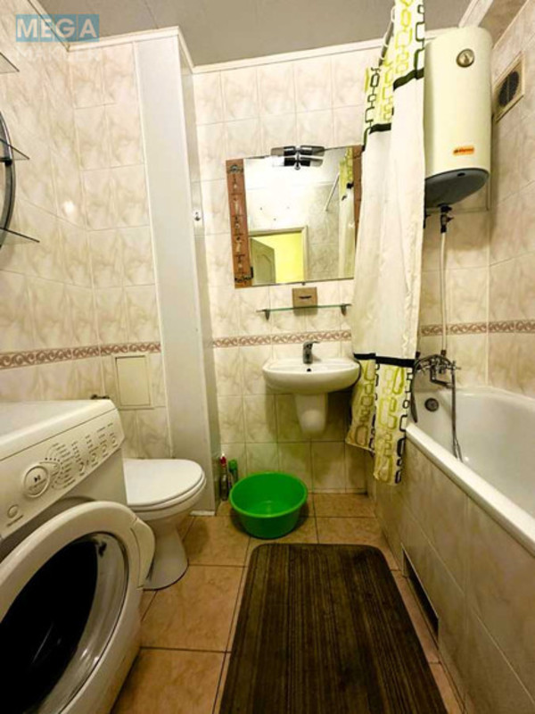 Оренда 1 кімнатної квартири, <a class="location-link" href="/kiev/" title="Недвижимость Київ">Київ</a>, <a class="location-link" href="/kiev/shevchenkovskij/" title="Недвижимость Шевченківський район">Шевченківський р-н</a>, Підгірна вул., 3 (изображение 10)