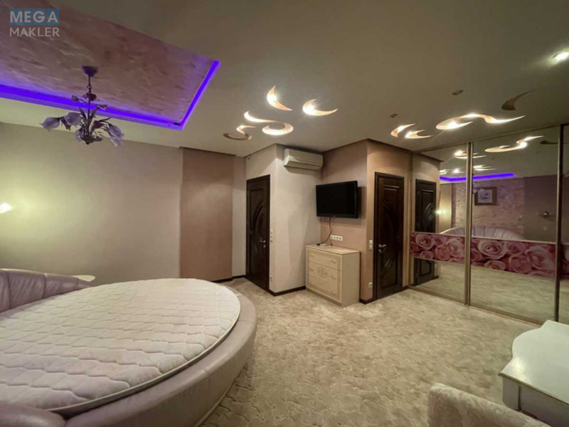 Оренда 3 кімнатної квартири, <a class="location-link" href="/kiev/" title="Недвижимость Київ">Київ</a>, <a class="location-link" href="/kiev/solomenskij/" title="Недвижимость Солом'янський район">Солом'янський р-н</a>, Кудряшова ул., 20г (изображение 4)