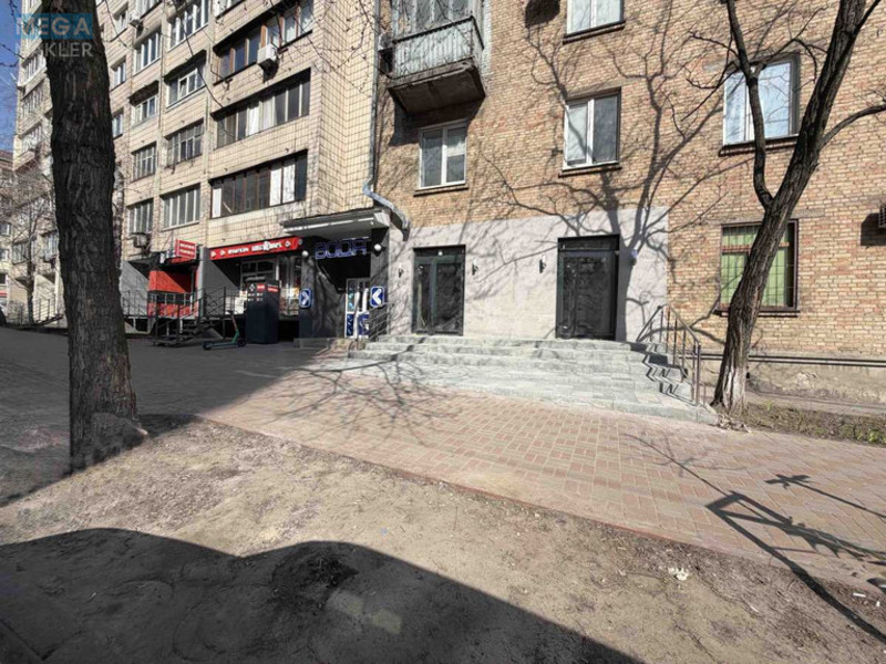 Продаж комерційної нерухомості, 80&nbsp;кв.м, под магазин, <a class="location-link" href="/kiev/" title="Недвижимость Київ">Київ</a>, <a class="location-link" href="/kiev/pecherskij/" title="Недвижимость Печерський район">Печерський р-н</a>, Михайла Бойчука вул., 25 (изображение 10)