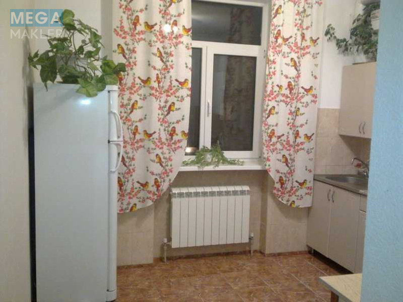 Оренда кімнати (підселення), <a class="location-link" href="/odessa/" title="Недвижимость Одеса">Одеса</a>, <a class="location-link" href="/odessa/suvorovskij/" title="Недвижимость Суворовський район">Суворовський р-н</a>, Плыгуна, 5 (изображение 3)