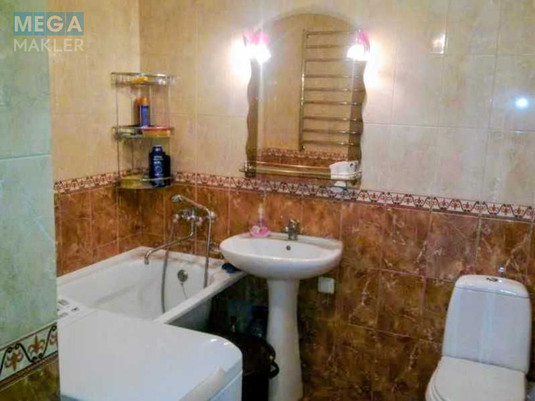 Оренда кімнати (підселення), <a class="location-link" href="/odessa/" title="Недвижимость Одеса">Одеса</a>, <a class="location-link" href="/odessa/suvorovskij/" title="Недвижимость Суворовський район">Суворовський р-н</a>, Плыгуна, 5 (изображение 4)