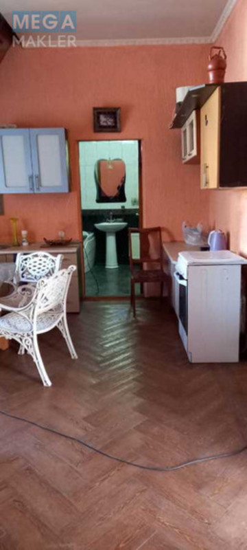 Продаж дома, 2&nbsp;поверху, 290&nbsp;кв.м, 5&nbsp;кімнат, ділянка 7&nbsp;соток, <a class="location-link" href="/odessa/" title="Недвижимость Одеса">Одеса</a>, <a class="location-link" href="/odessa/malinovskij/" title="Недвижимость Малиновський район">Малиновський р-н</a>, Софьи Перовской (изображение 2)