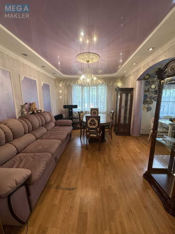 Оренда 3 кімнатної квартири, <a class="location-link" href="/kiev/" title="Недвижимость Київ">Київ</a>, <a class="location-link" href="/kiev/podolskij/" title="Недвижимость Подільський район">Подільський р-н</a>, Правды просп., 9б (изображение 2)
