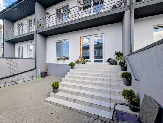 Продаж 2 кімнатної квартири (100/45/32), 2 пов. 2 пов. будинку, <a class="location-link" href="/belaya-tserkov/" title="Недвижимость Біла Церква">Біла Церква</a>, Таращанська, 66 (изображение 3)