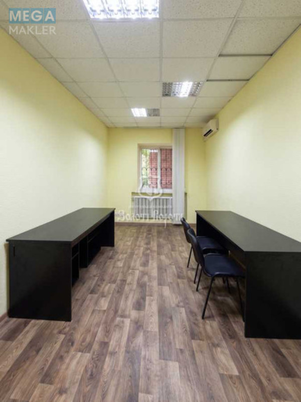 Продаж 2 кімнатної квартири (48,2/21/8), 1 пов. 4 пов. будинку, <a class="location-link" href="/kiev/" title="Недвижимость Київ">Київ</a>, <a class="location-link" href="/kiev/shevchenkovskij/" title="Недвижимость Шевченківський район">Шевченківський р-н</a>, Гоголівська вул., 32б (изображение 2)