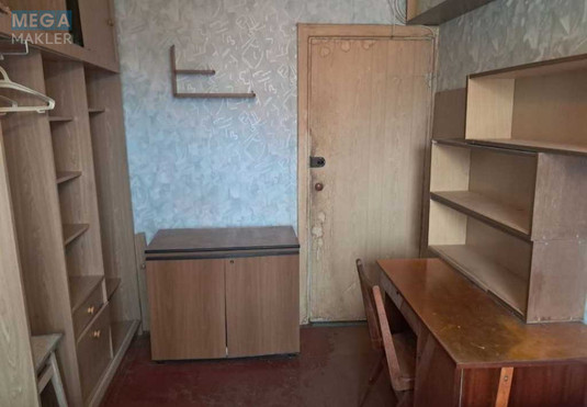 Продаж 3 кімнатної квартири (59/41/7), 3 пов. 9 пов. будинку, <a class="location-link" href="/kiev/" title="Недвижимость Київ">Київ</a>, <a class="location-link" href="/kiev/svyatoshinskij/" title="Недвижимость Святошинський район">Святошинський р-н</a>, Кольцова бульв., 15 (изображение 5)