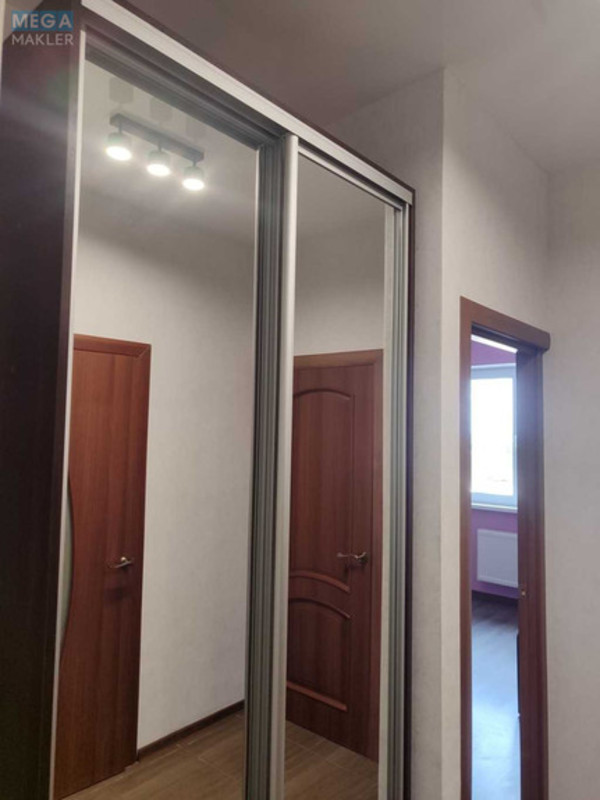 Продаж 1 кімнатної квартири (37/18/9), 7 пов. 7 пов. будинку, <a class="location-link" href="/gostomel/" title="Недвижимость Гостомель">Гостомель</a>, Бучанське шоссе (изображение 12)