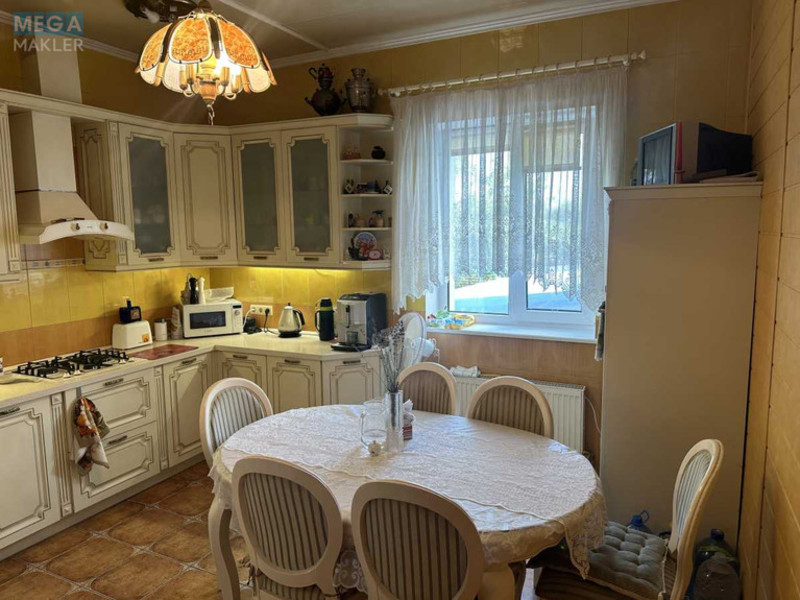 Продаж дома, 2&nbsp;поверху, 327&nbsp;кв.м, 6&nbsp;кімнат, ділянка 15&nbsp;соток, <a class="location-link" href="/ivankovichi/" title="Недвижимость Іванковичі">Іванковичі</a>, Садова (изображение 16)