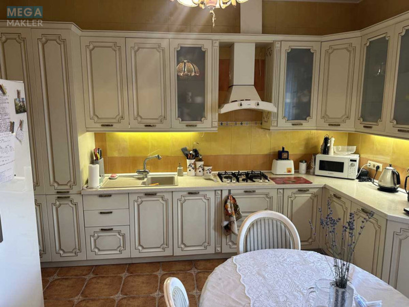Продаж дома, 2&nbsp;поверху, 327&nbsp;кв.м, 6&nbsp;кімнат, ділянка 15&nbsp;соток, <a class="location-link" href="/ivankovichi/" title="Недвижимость Іванковичі">Іванковичі</a>, Садова (изображение 17)