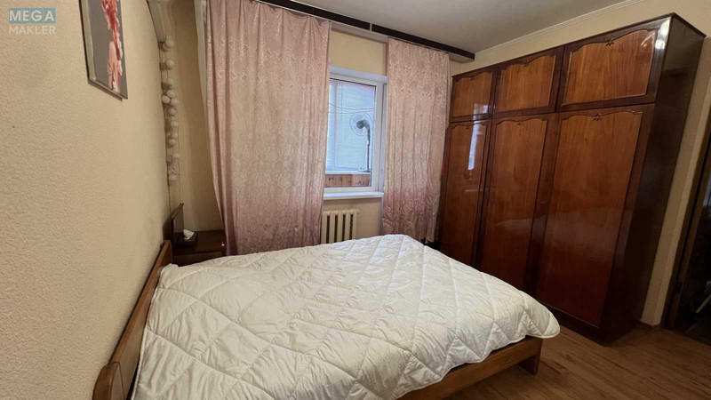 Оренда 3 кімнатної квартири, <a class="location-link" href="/kiev/" title="Недвижимость Київ">Київ</a>, <a class="location-link" href="/kiev/obolonskij/" title="Недвижимость Оболонський район">Оболонський р-н</a>, Героев Сталинграда просп., 39а (изображение 6)