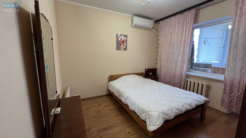 Оренда 3 кімнатної квартири, <a class="location-link" href="/kiev/" title="Недвижимость Київ">Київ</a>, <a class="location-link" href="/kiev/obolonskij/" title="Недвижимость Оболонський район">Оболонський р-н</a>, Героев Сталинграда просп., 39а (изображение 7)