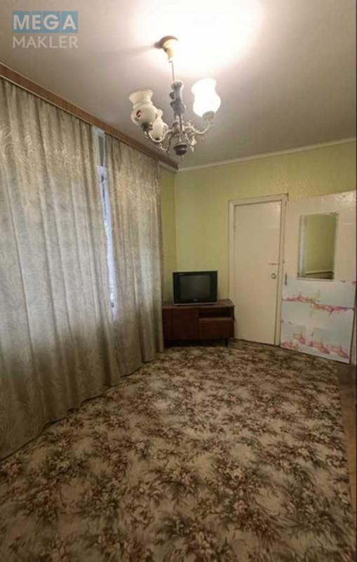 Продаж 2 кімнатної квартири (46/30/7), 1 пов. 5 пов. будинку, <a class="location-link" href="/kiev/" title="Недвижимость Київ">Київ</a>, <a class="location-link" href="/kiev/podolskij/" title="Недвижимость Подільський район">Подільський р-н</a>, Тульчинська вул., 9б (изображение 5)