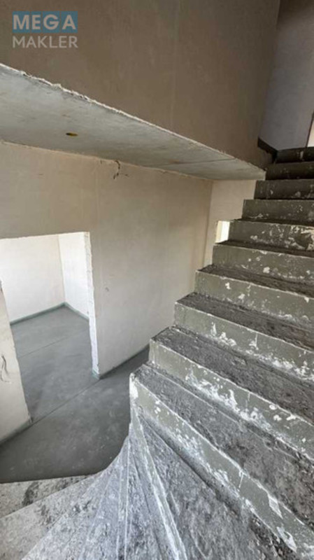 Продаж дома, 3&nbsp;поверху, 116&nbsp;кв.м, 5&nbsp;кімнат, ділянка 0,01&nbsp;соток, <a class="location-link" href="/novoe-selo-kv/" title="Недвижимость Нове">Нове</a>, Патона, 4г (изображение 4)