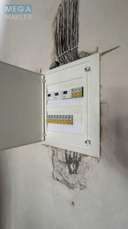 Продаж дома, 3&nbsp;поверху, 116&nbsp;кв.м, 5&nbsp;кімнат, ділянка 0,01&nbsp;соток, <a class="location-link" href="/novoe-selo-kv/" title="Недвижимость Нове">Нове</a>, Патона, 4г (изображение 8)