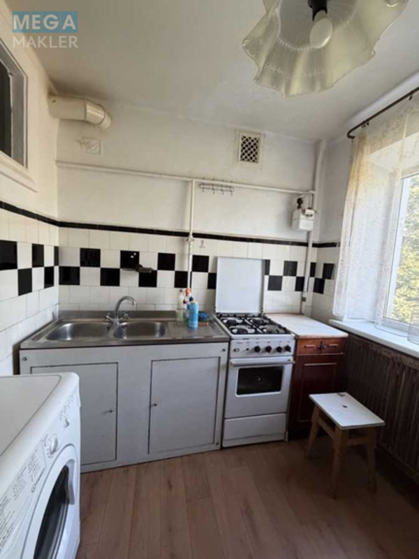 Продаж 2 кімнатної квартири (42/29/6), 4 пов. 5 пов. будинку, <a class="location-link" href="/odessa/" title="Недвижимость Одеса">Одеса</a>, <a class="location-link" href="/odessa/primorskij/" title="Недвижимость Приморський район">Приморський р-н</a>, пр. Шевченка, 27б (изображение 3)