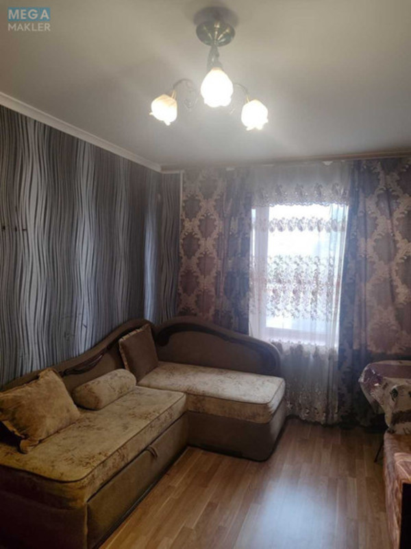 Оренда 3 кімнатної квартири, <a class="location-link" href="/kiev/" title="Недвижимость Київ">Київ</a>, <a class="location-link" href="/kiev/svyatoshinskij/" title="Недвижимость Святошинський район">Святошинський р-н</a>, Зодчих ул. (изображение 4)