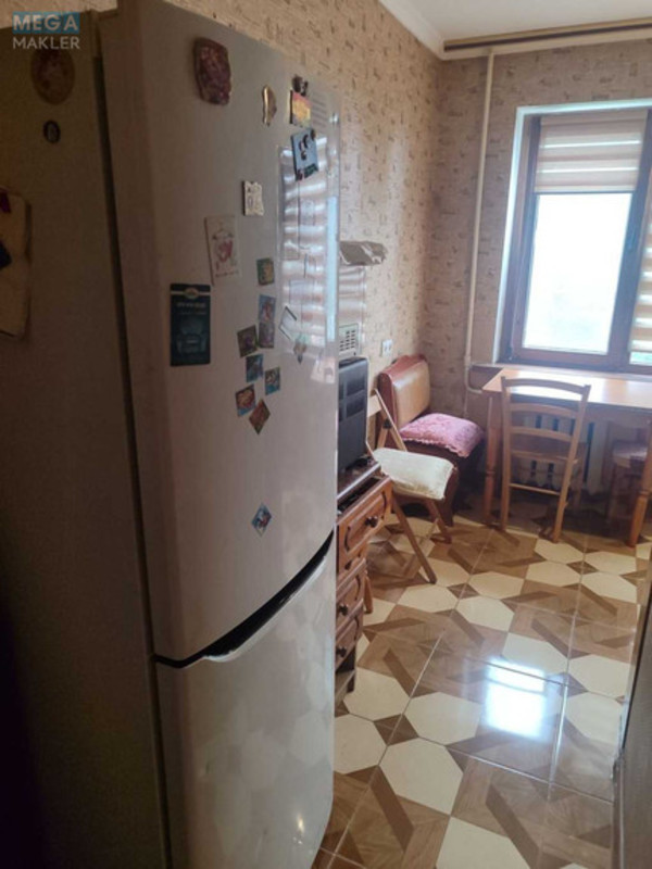 Оренда 3 кімнатної квартири, <a class="location-link" href="/kiev/" title="Недвижимость Київ">Київ</a>, <a class="location-link" href="/kiev/svyatoshinskij/" title="Недвижимость Святошинський район">Святошинський р-н</a>, Зодчих ул. (изображение 10)