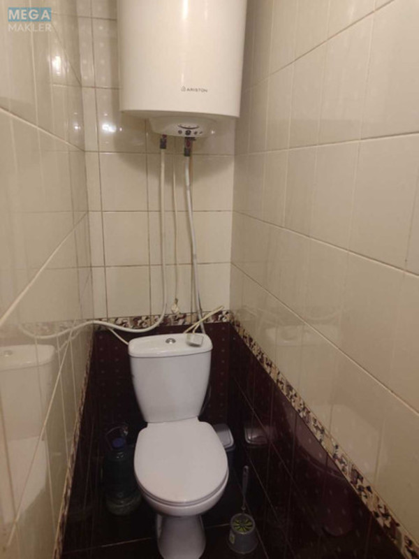 Оренда 3 кімнатної квартири, <a class="location-link" href="/kiev/" title="Недвижимость Київ">Київ</a>, <a class="location-link" href="/kiev/svyatoshinskij/" title="Недвижимость Святошинський район">Святошинський р-н</a>, Зодчих ул. (изображение 14)