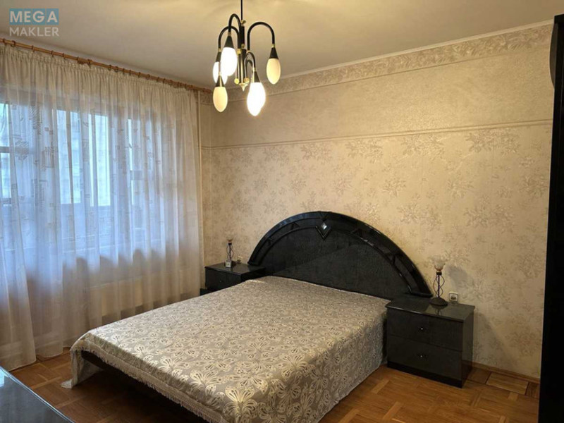 Оренда 3 кімнатної квартири, <a class="location-link" href="/kiev/" title="Недвижимость Київ">Київ</a>, <a class="location-link" href="/kiev/darnickij/" title="Недвижимость Дарницький район">Дарницький р-н</a>, Бориса Гмыри ул., 5 (изображение 3)