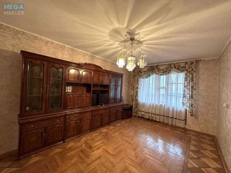 Оренда 3 кімнатної квартири, <a class="location-link" href="/kiev/" title="Недвижимость Київ">Київ</a>, <a class="location-link" href="/kiev/darnickij/" title="Недвижимость Дарницький район">Дарницький р-н</a>, Бориса Гмыри ул., 5 (изображение 11)