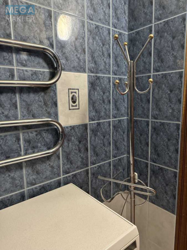 Оренда 3 кімнатної квартири, <a class="location-link" href="/kiev/" title="Недвижимость Київ">Київ</a>, <a class="location-link" href="/kiev/darnickij/" title="Недвижимость Дарницький район">Дарницький р-н</a>, Бориса Гмыри ул., 5 (изображение 17)
