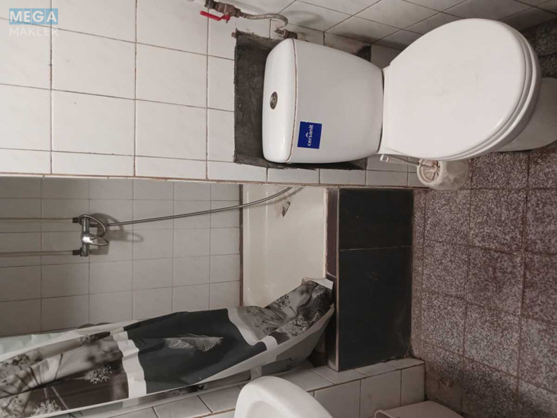 Оренда кімнати (підселення), <a class="location-link" href="/kiev/" title="Недвижимость Київ">Київ</a>, <a class="location-link" href="/kiev/dneprovskij/" title="Недвижимость Дніпровський район">Дніпровський р-н</a>, Уінстона Черчілля вул. (изображение 4)