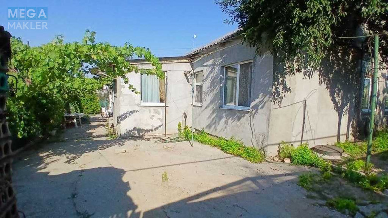 Продаж дома, 1&nbsp; поверх, 100&nbsp;кв.м, 5&nbsp;кімнат, ділянка 8&nbsp;соток, <a class="location-link" href="/prilimanskoe/" title="Недвижимость Прилиманське">Прилиманське</a>, Восточная (изображение 3)
